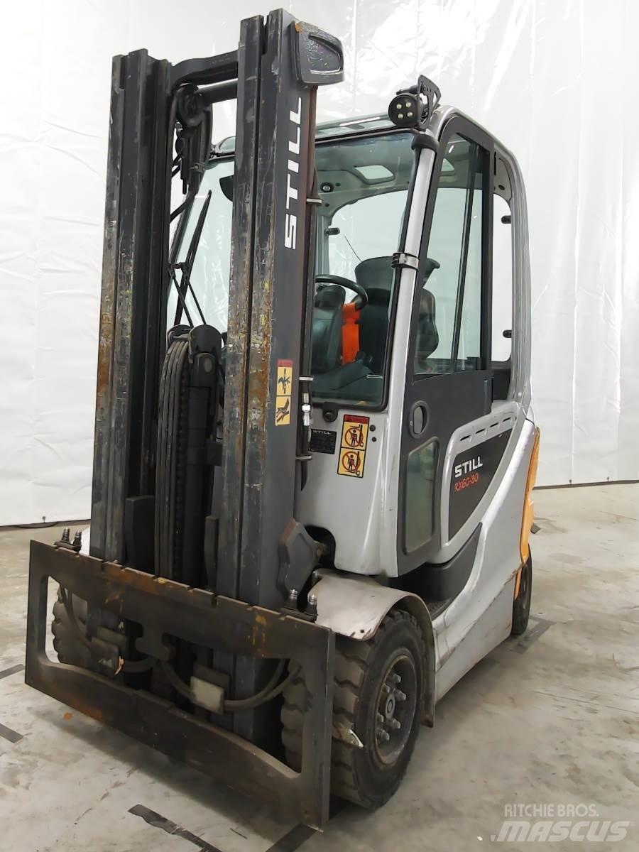 Still RX60-30 Stivuitor electric
