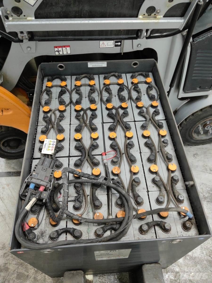 Still RX60-30 Stivuitor electric