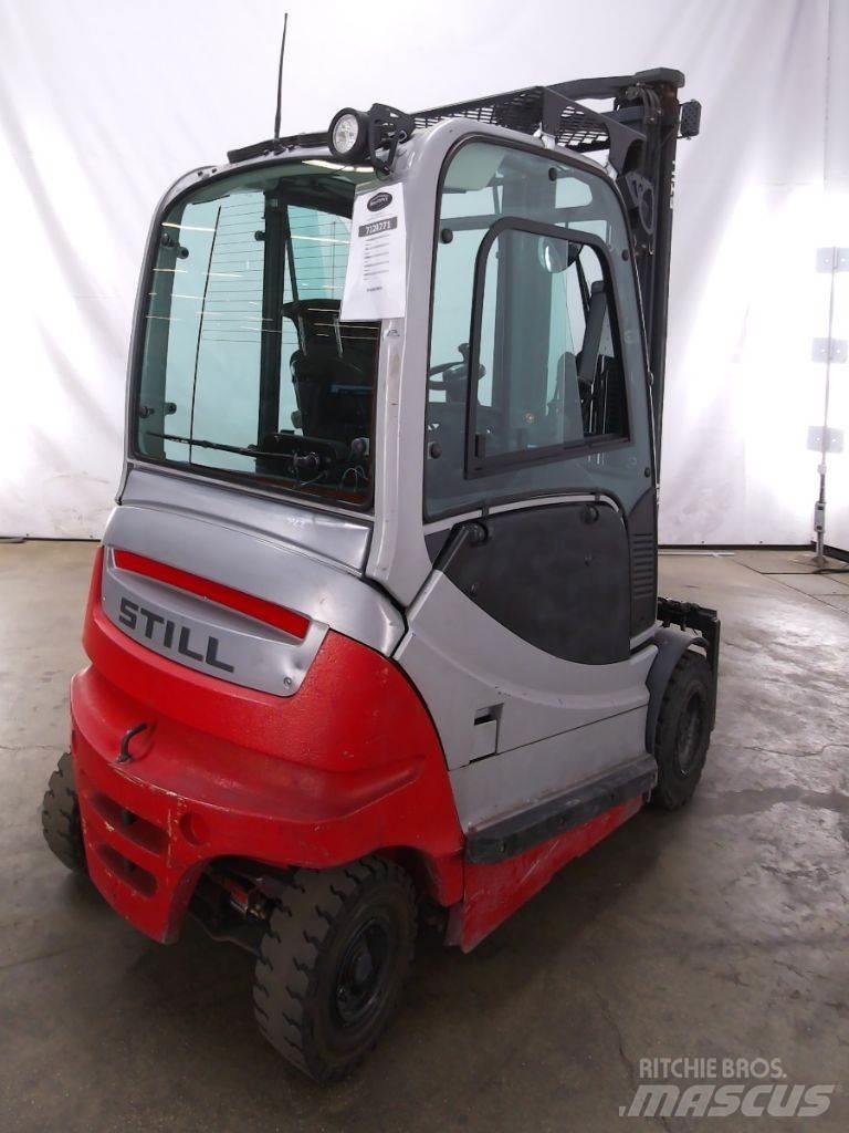 Still RX60-30 Stivuitor electric