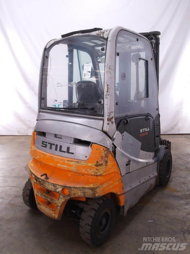 Still RX60-30 Stivuitor electric