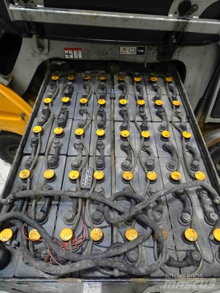 Still RX60-30 Stivuitor electric