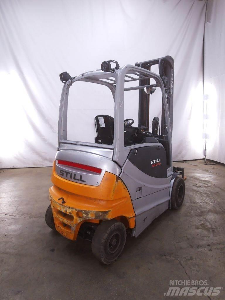 Still RX60-30 Stivuitor electric