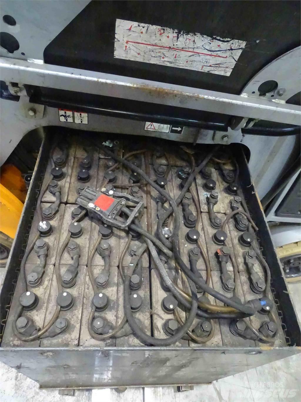 Still RX60-30 Stivuitor electric