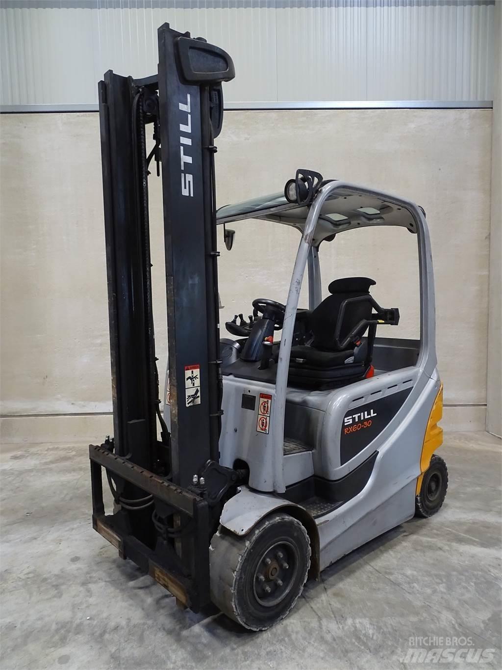 Still RX60-30 Stivuitor electric
