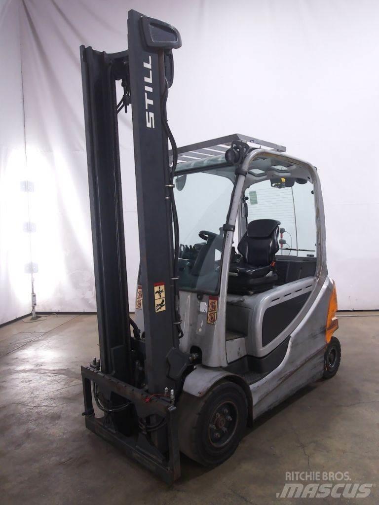 Still RX60-30L Stivuitor electric