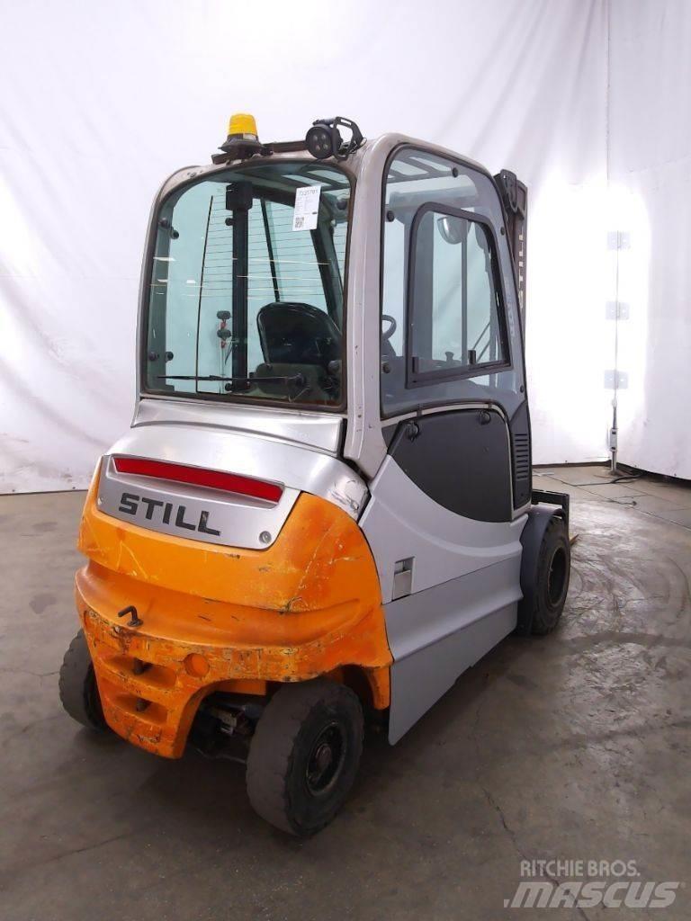 Still RX60-35 Stivuitor electric