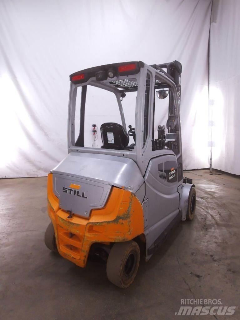 Still RX60-35 Stivuitor electric