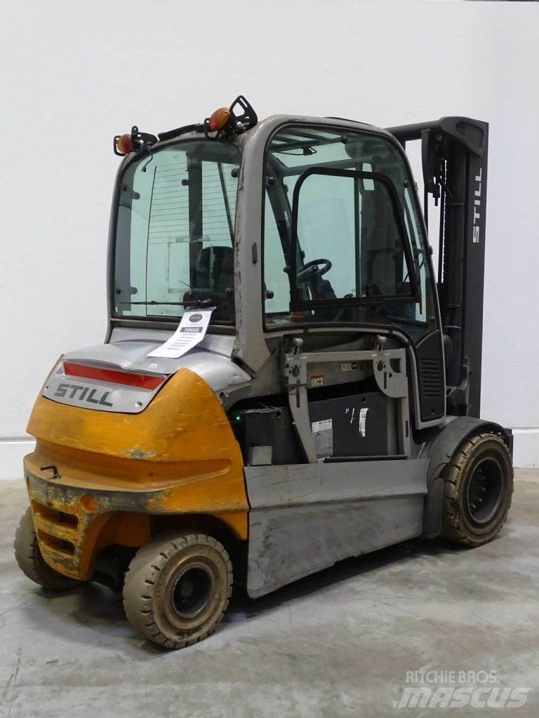 Still RX60-45 Stivuitor electric