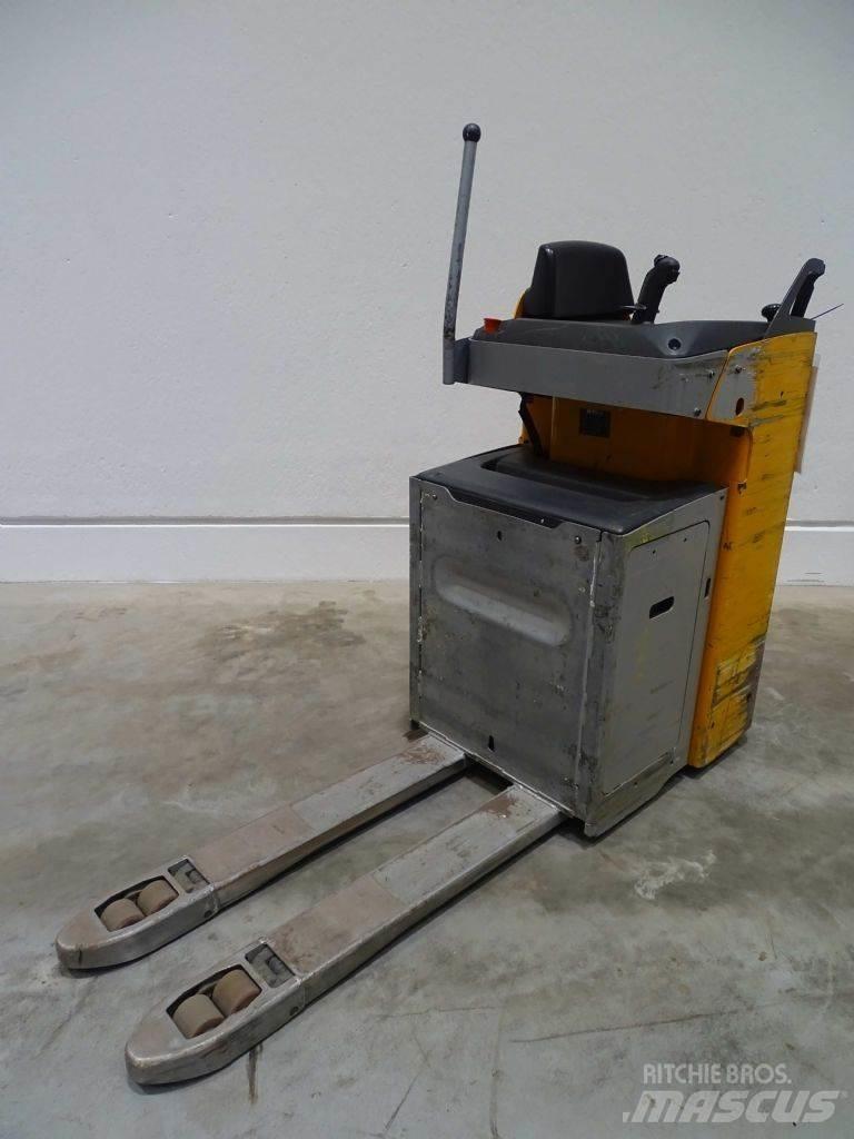 Still SXH20 Transpaleta manuala