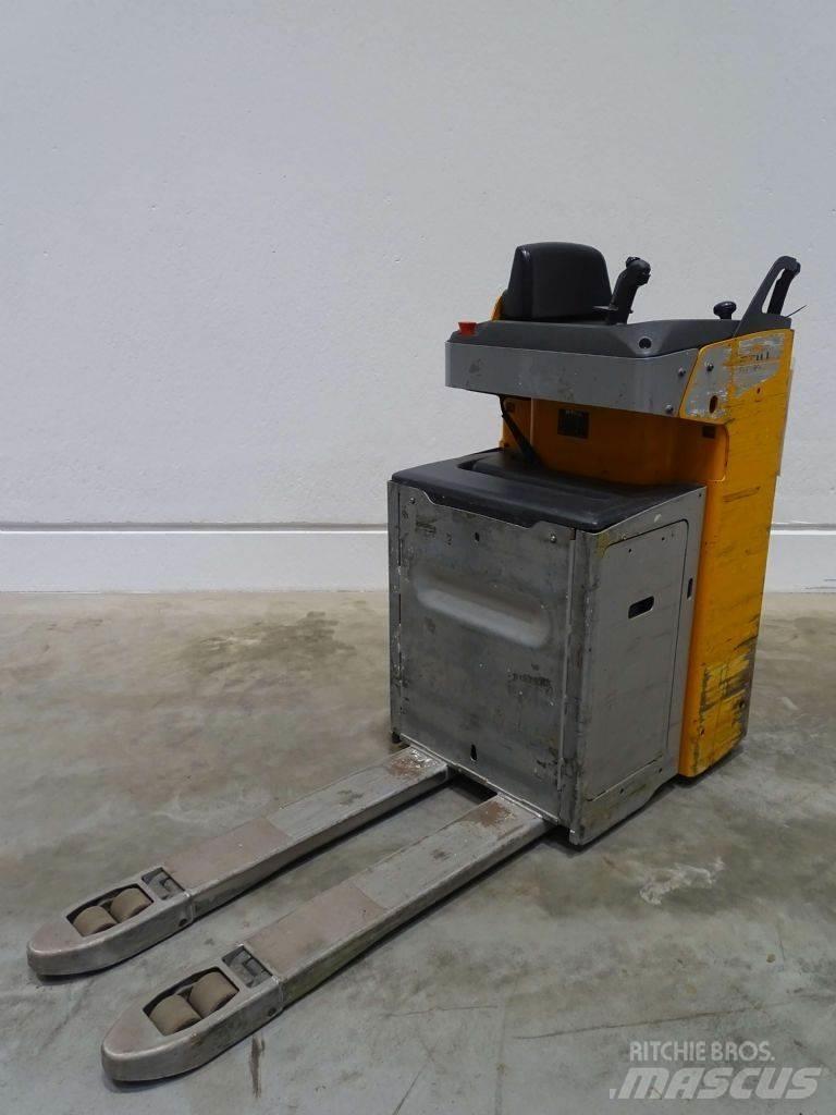 Still SXH20 Transpaleta manuala