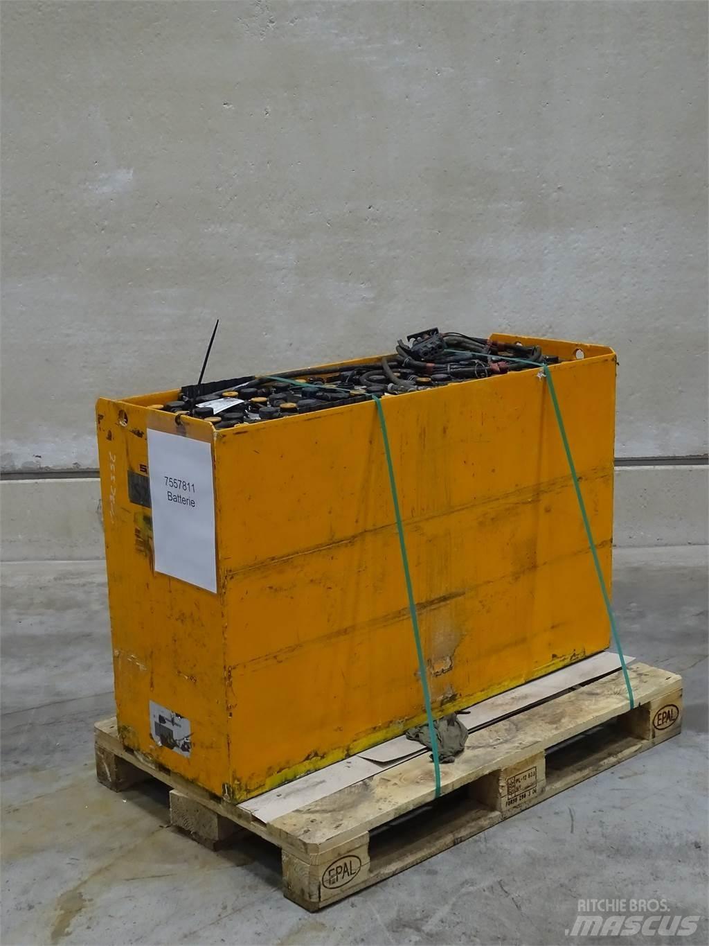  Weitere 48V775AH Utilaje construcții - Altele