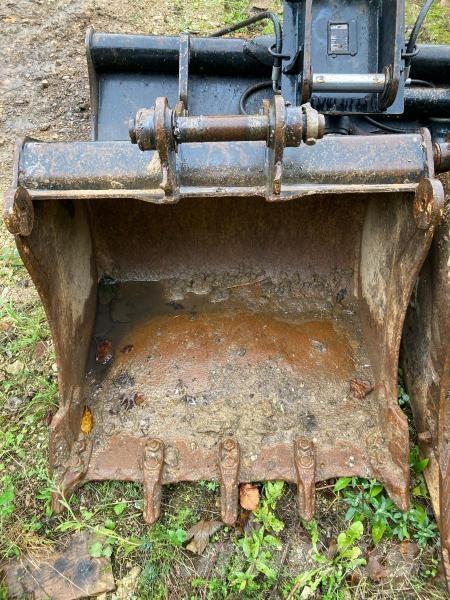 JCB 85Z-2 Excavatoare pe șenile
