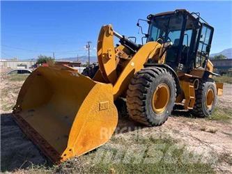 CAT 938M Incarcator pe pneuri