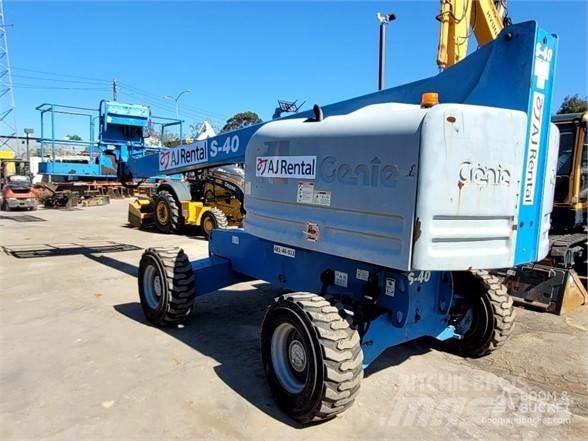 Genie S40 Nacele cu brat telescopic