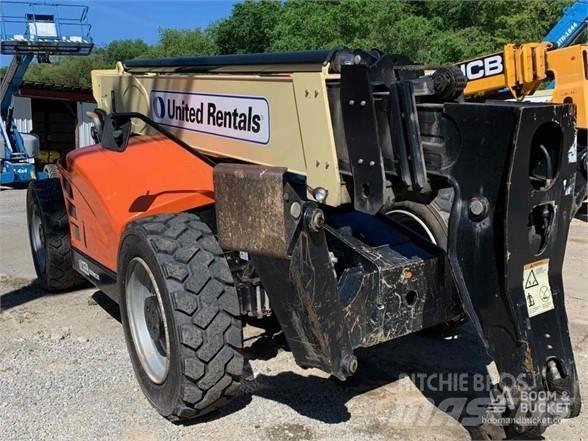 JLG 1055 Stivuitoare telescopice