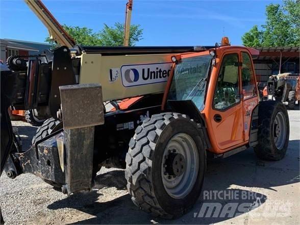 JLG 1055 Stivuitoare telescopice
