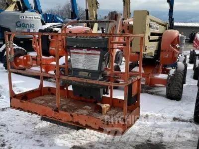 JLG 450AJ Nacele cu brat articulat