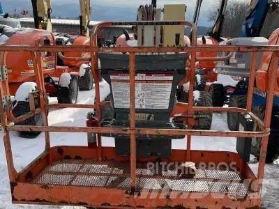 JLG 450AJ Nacele cu brat articulat