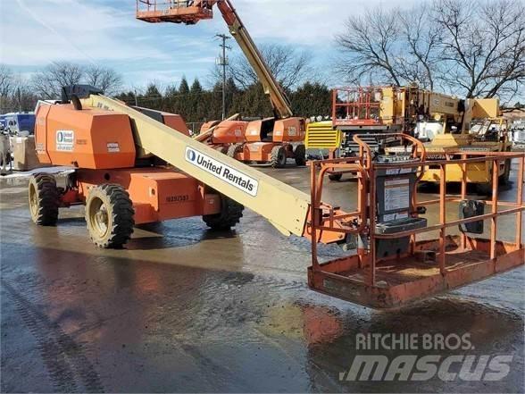 JLG 600S Nacele cu brat telescopic