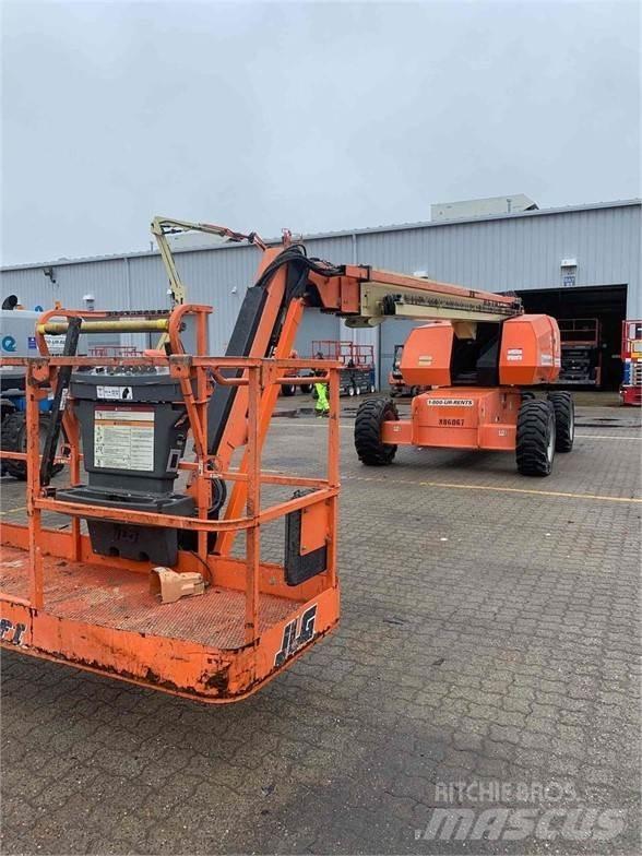 JLG 660SJ Nacele cu brat telescopic