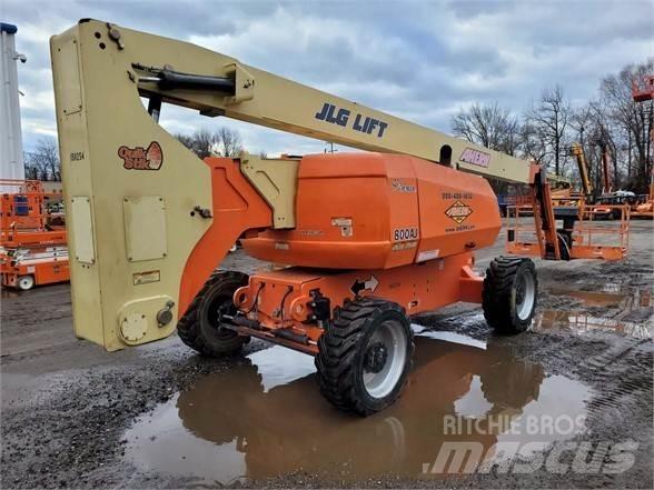 JLG 800AJ Nacele cu brat articulat