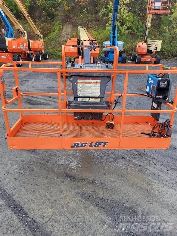 JLG 860SJ Nacele cu brat telescopic