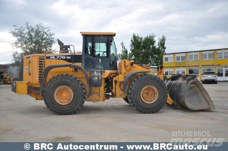 Hyundai HL770-9A Incarcator pe pneuri