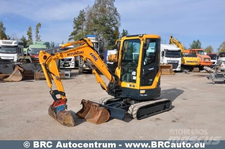 Hyundai R25Z-9AK Mini excavatoare < 7t