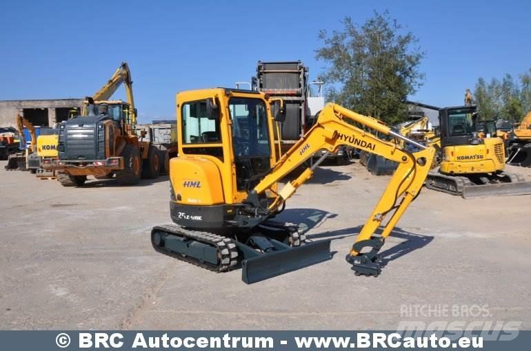 Hyundai R25Z-9AK Mini excavatoare < 7t