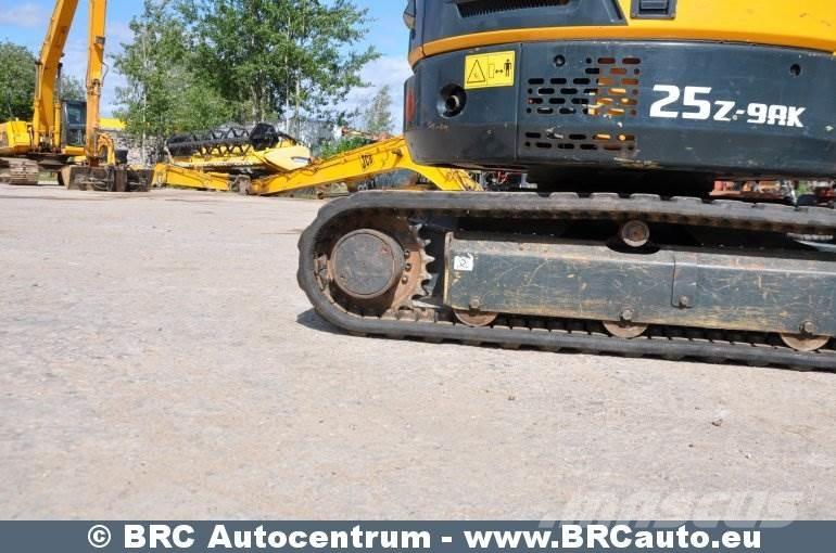 Hyundai R25Z-9AK Mini excavatoare < 7t