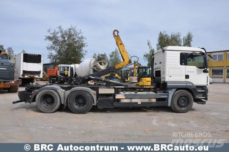 MAN TGS Camion cu carlig de ridicare