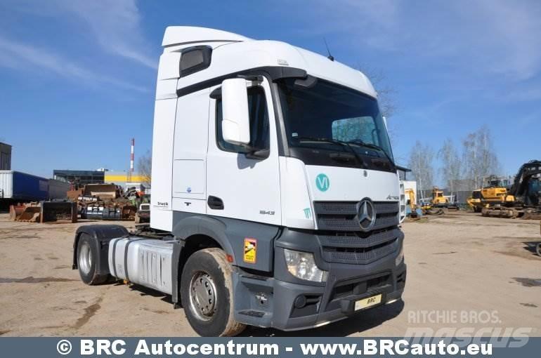 Mercedes-Benz 1843 Autotractoare