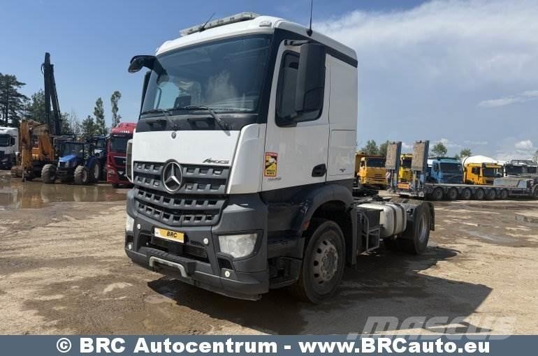 Mercedes-Benz Arocs Autotractoare