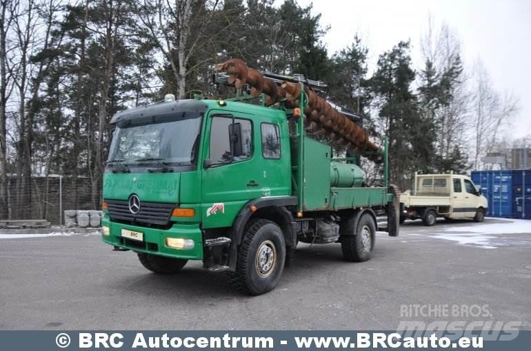 Mercedes-Benz Atego Camioane cu macara