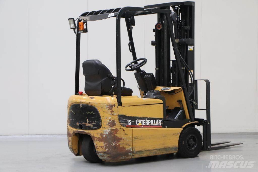 CAT EP15KRT Stivuitor electric