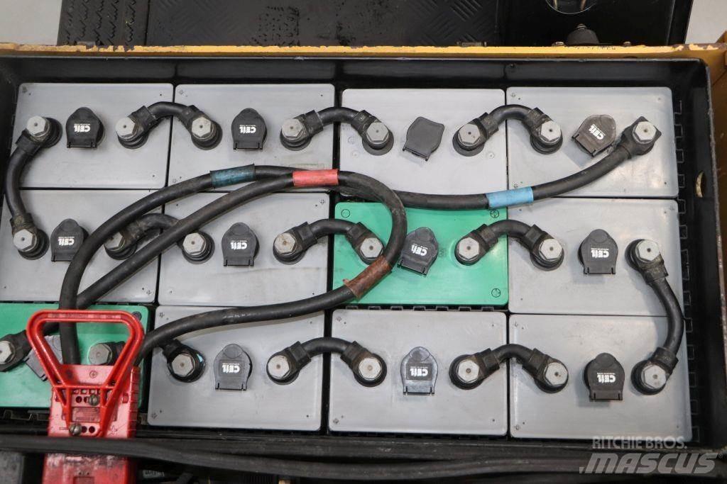 CAT EP15KRT Stivuitor electric