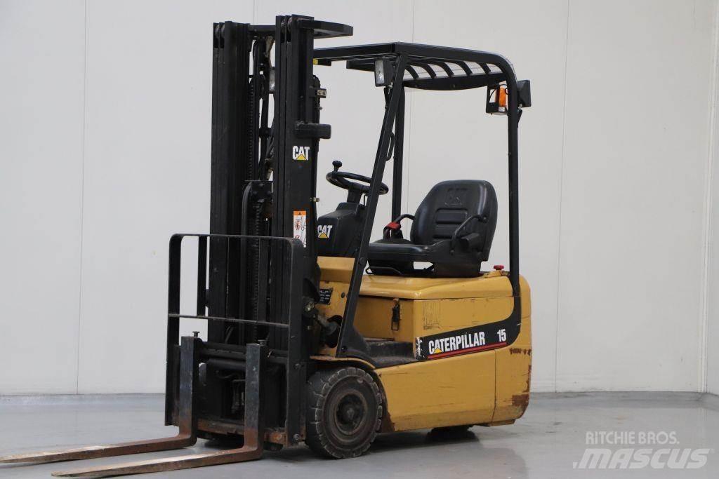 CAT EP15KRT Stivuitor electric