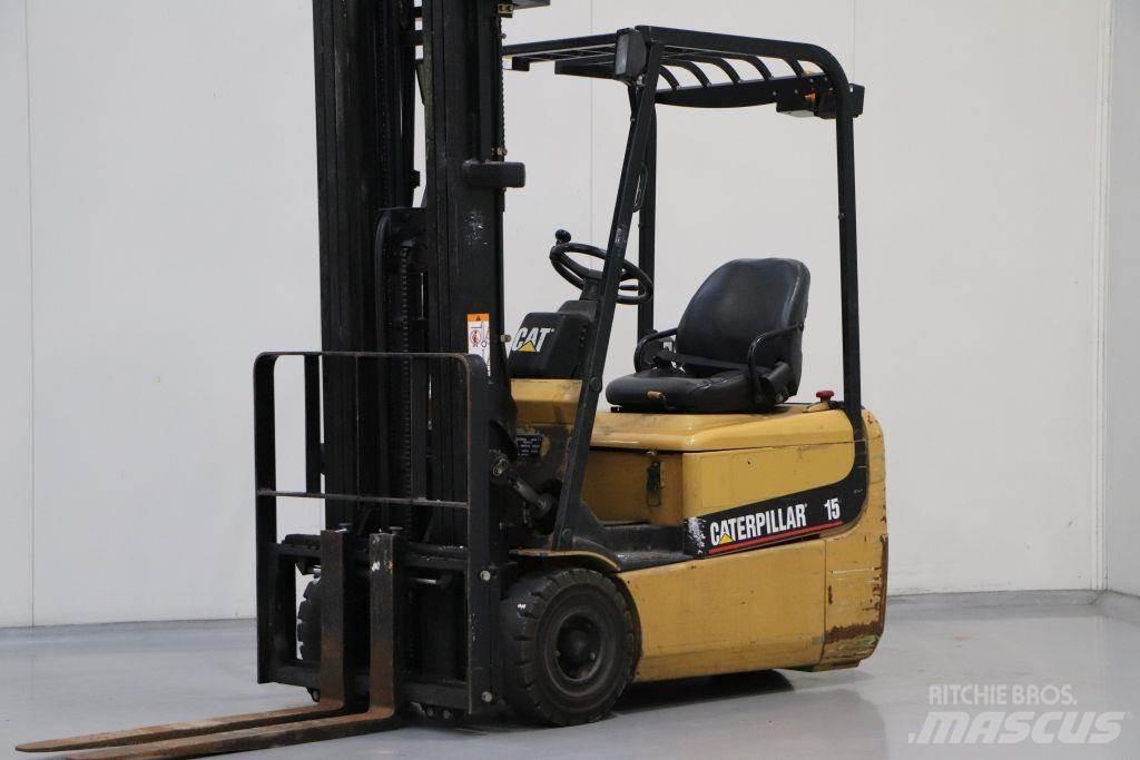 CAT EP15KRT Stivuitor electric
