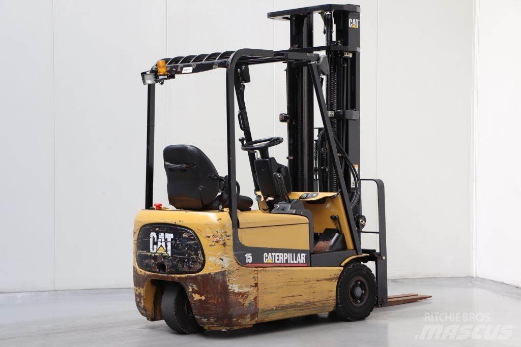 CAT EP15KRT Stivuitor electric