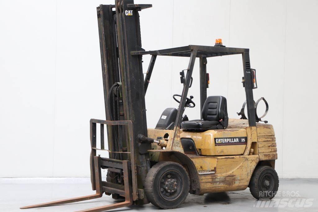 CAT GP25 Stivuitor GPL