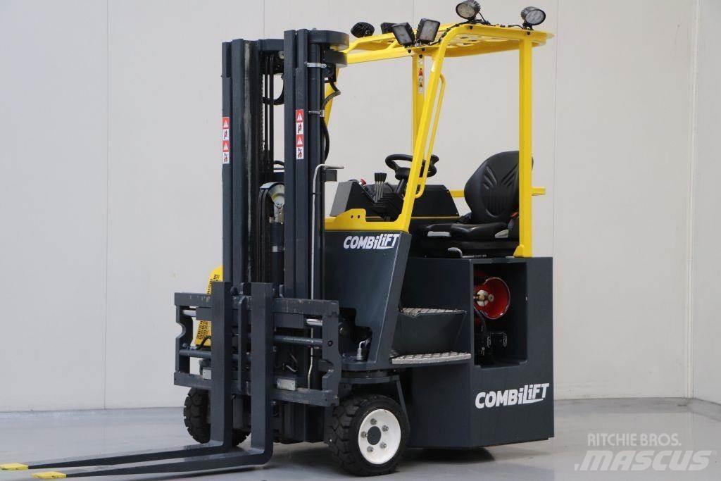 Combilift CB3000 Încarcator lateral