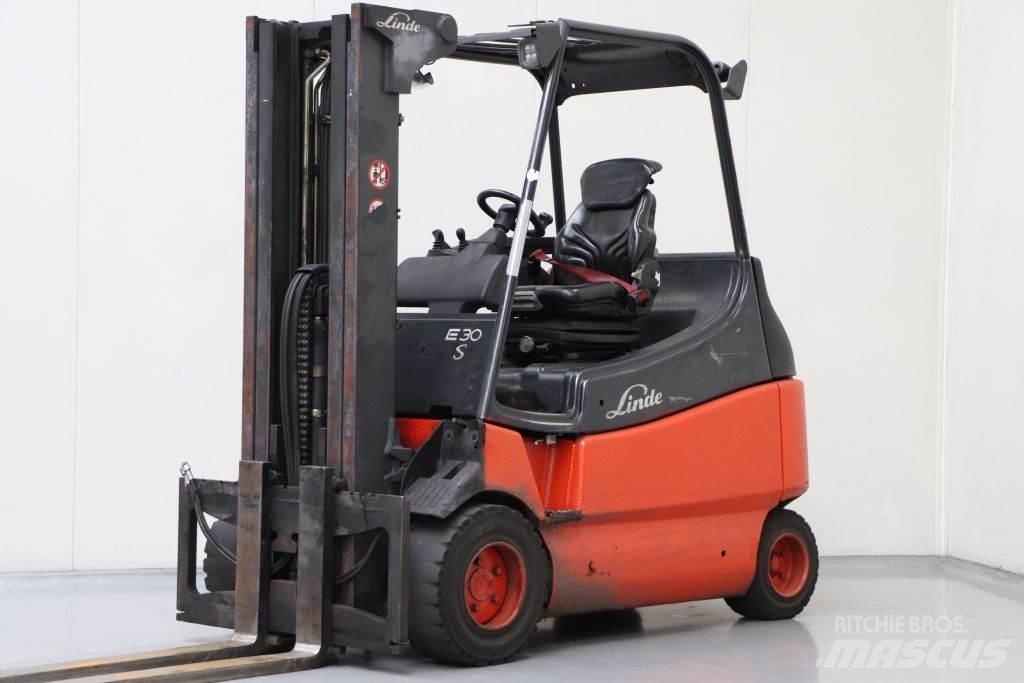 Linde E30S-03/600 Stivuitor electric