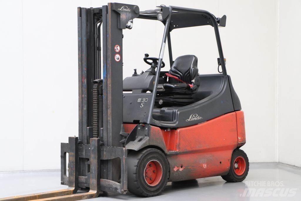 Linde E30S-03/600 Stivuitor electric
