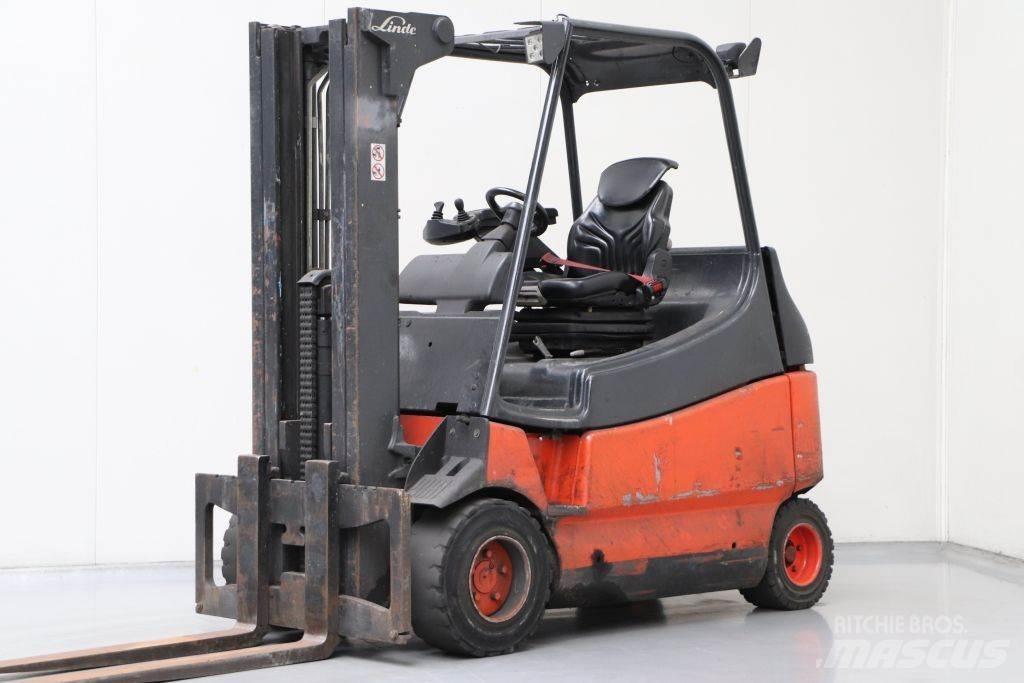 Linde E30S-03/600 Stivuitor electric
