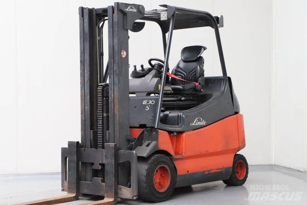 Linde E30S-03/600 Stivuitor electric