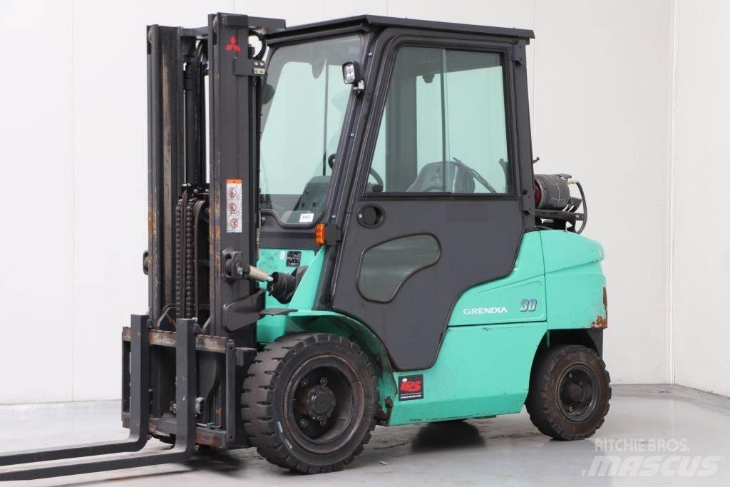 Mitsubishi FG30NT Stivuitor GPL