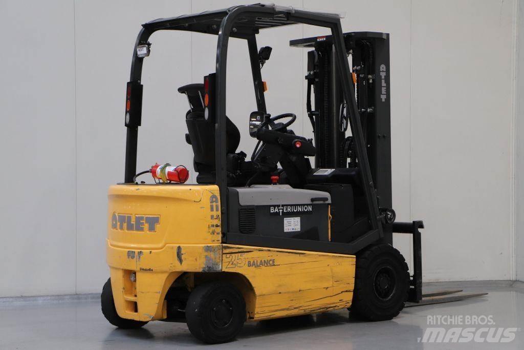 Nissan 1Q2L25T Stivuitor electric