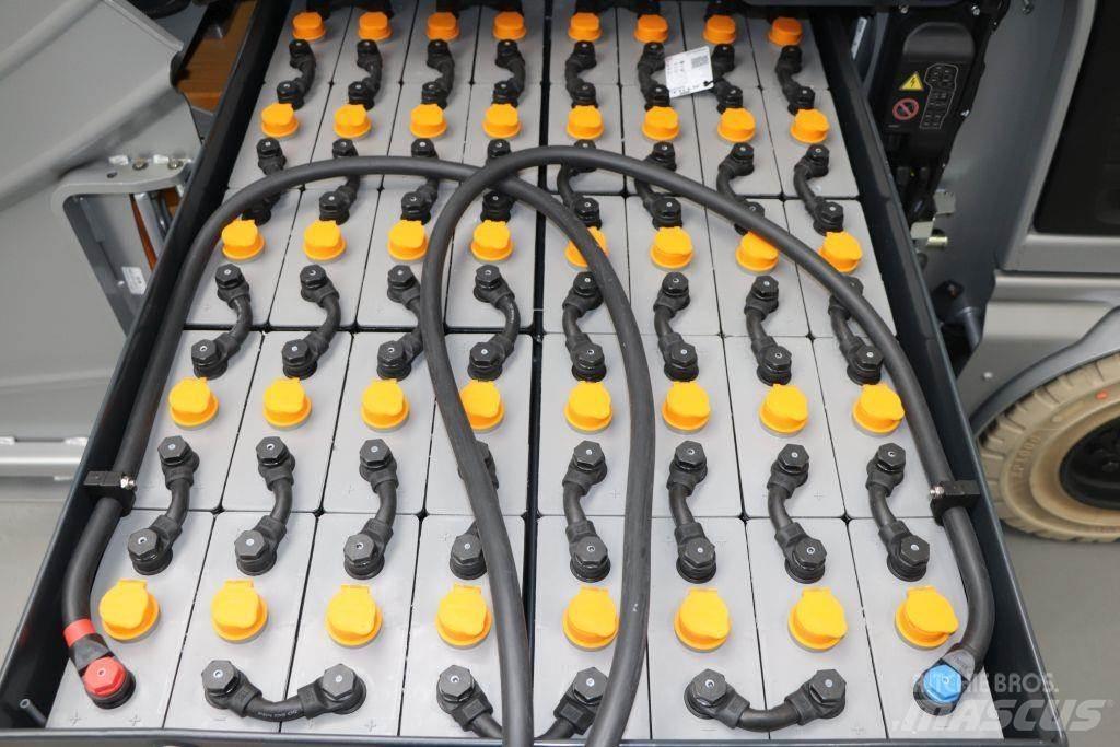 Still RX60-30 Stivuitor electric