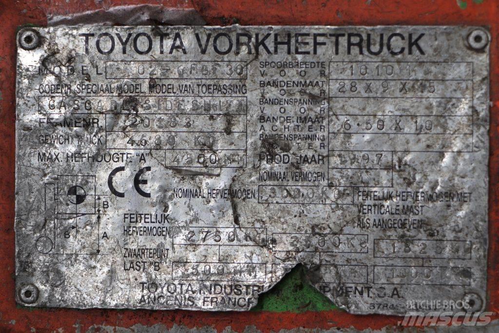 Toyota 02-6FGF30 Stivuitor GPL