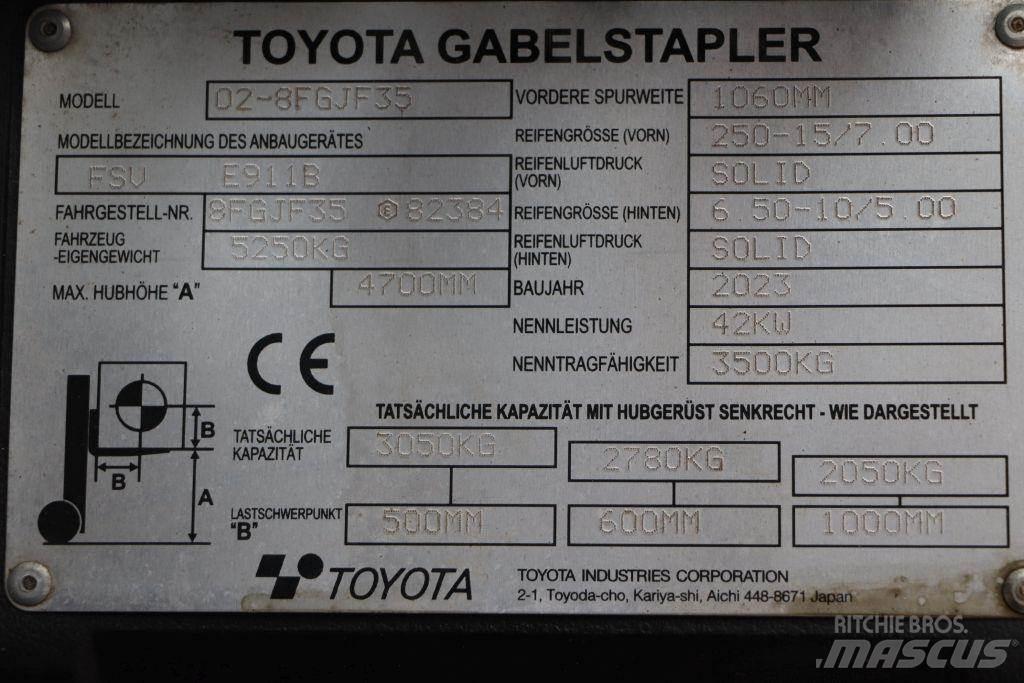 Toyota 02-8FGJF35 Stivuitor GPL